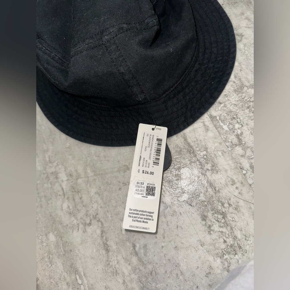 Adidas Black Bucket Hat - Picture 5 of 5